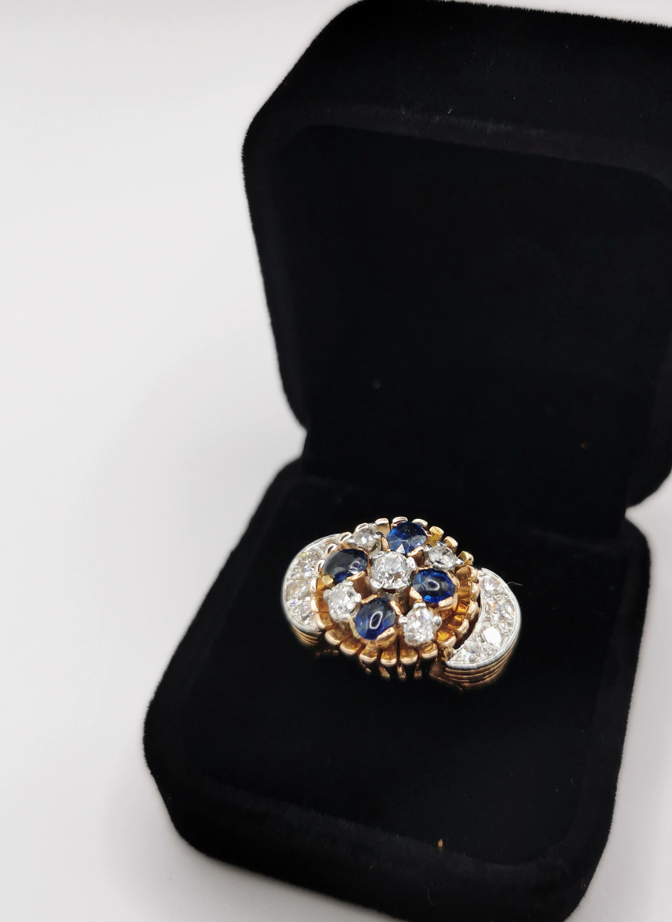 Rose & White Gold Diamond Sapphire Ring — Handcrafted Jewellery from Warsaw, Poland