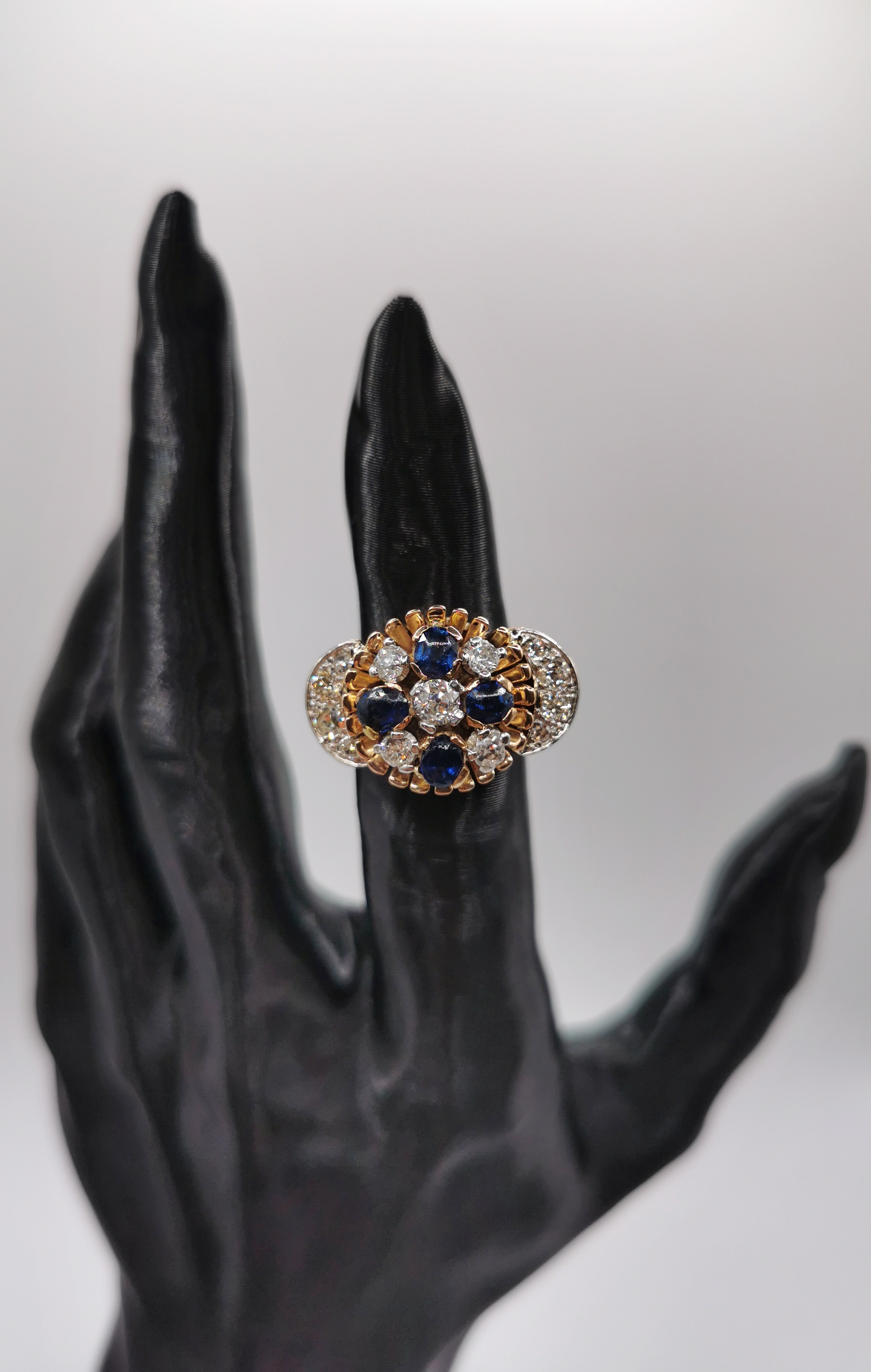 Rose & White Gold Diamond Sapphire Ring — Handcrafted Jewellery from Warsaw, Poland
